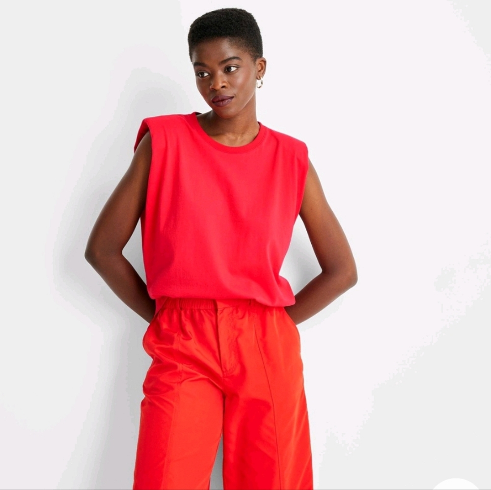 Future Collective Women's Sleeveless Cut-out Back Knit T-shirt Kahlana Barfield - Picture 3 of 15